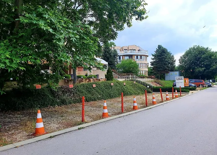 Хотел Family Classic