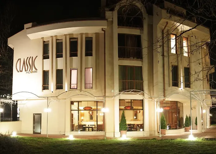 Family Classic Хотел