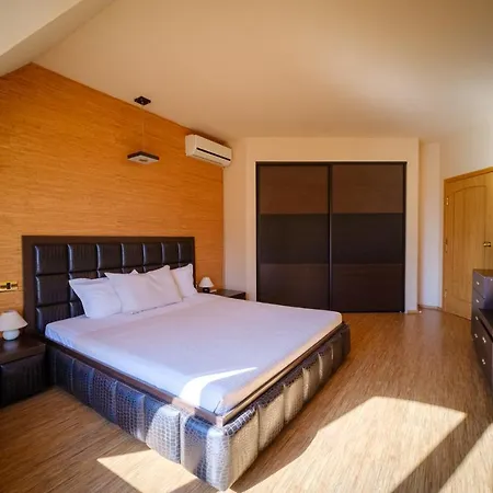 Family Classic Hotel 3*