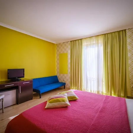 Family Classic Warna