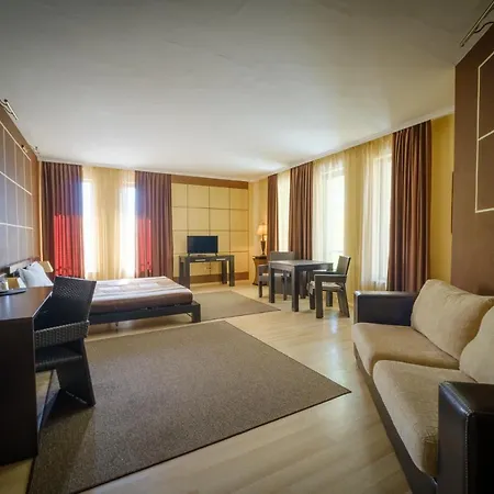 Hotel Family Classic Warna