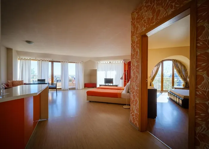 מלון Family Classic וארנה